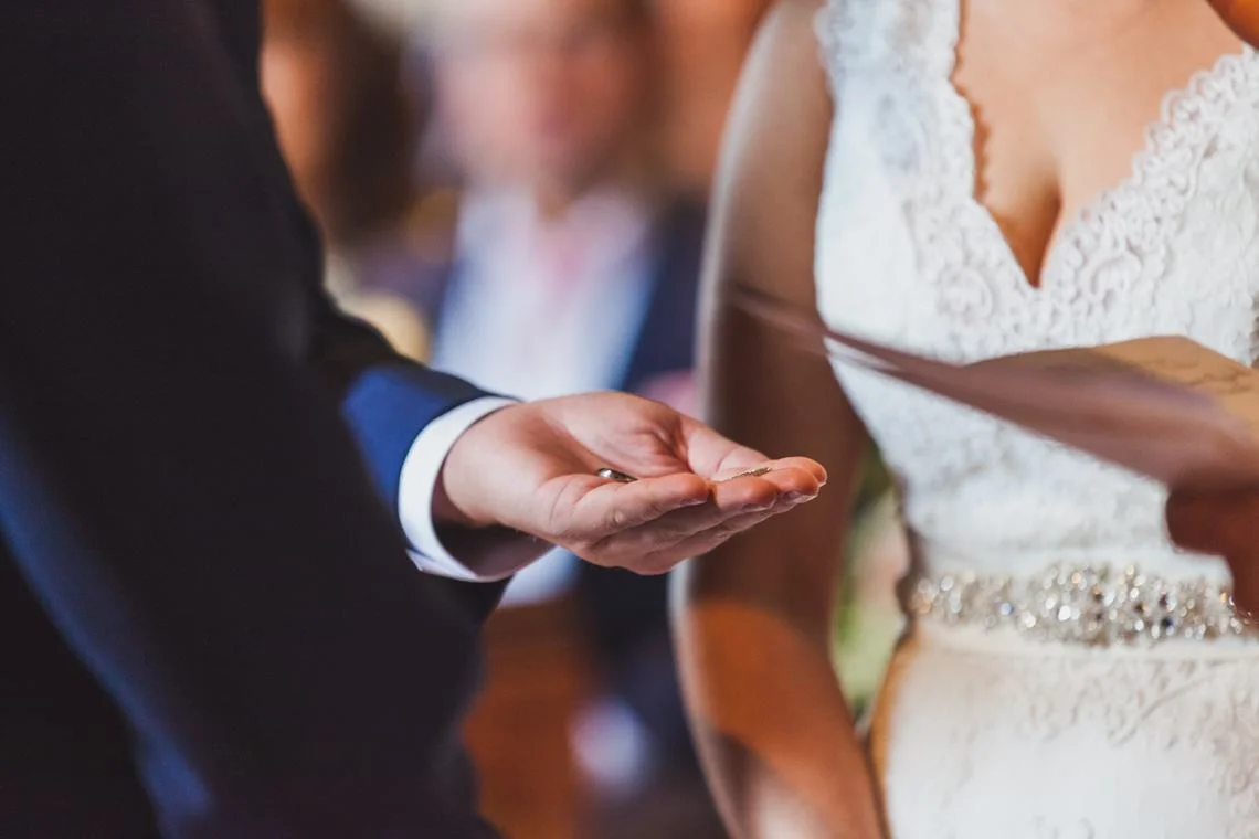 holy trinity church, markbeech wedding, falconhurst estate wedding photographer