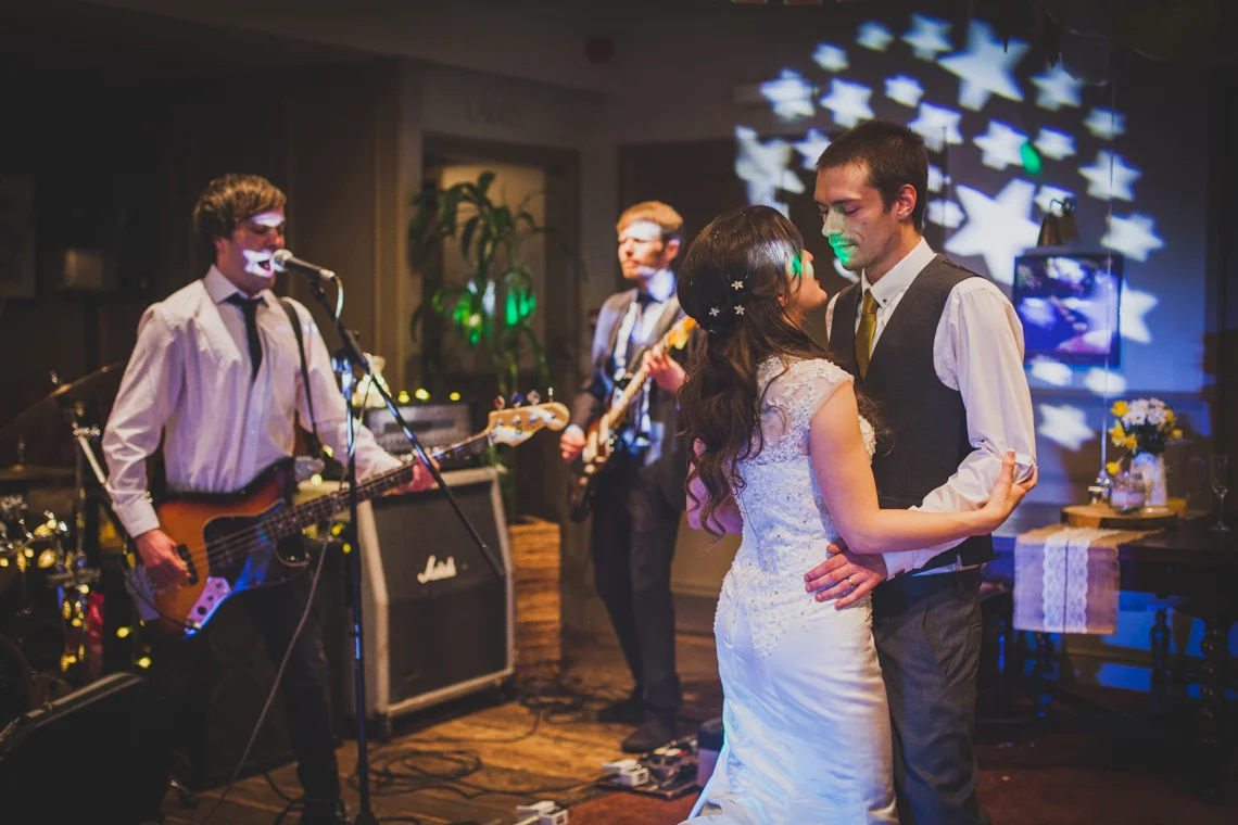 leatherhead registry office, the tree box hill, wedding, hayley rose, sussex wedding photographer