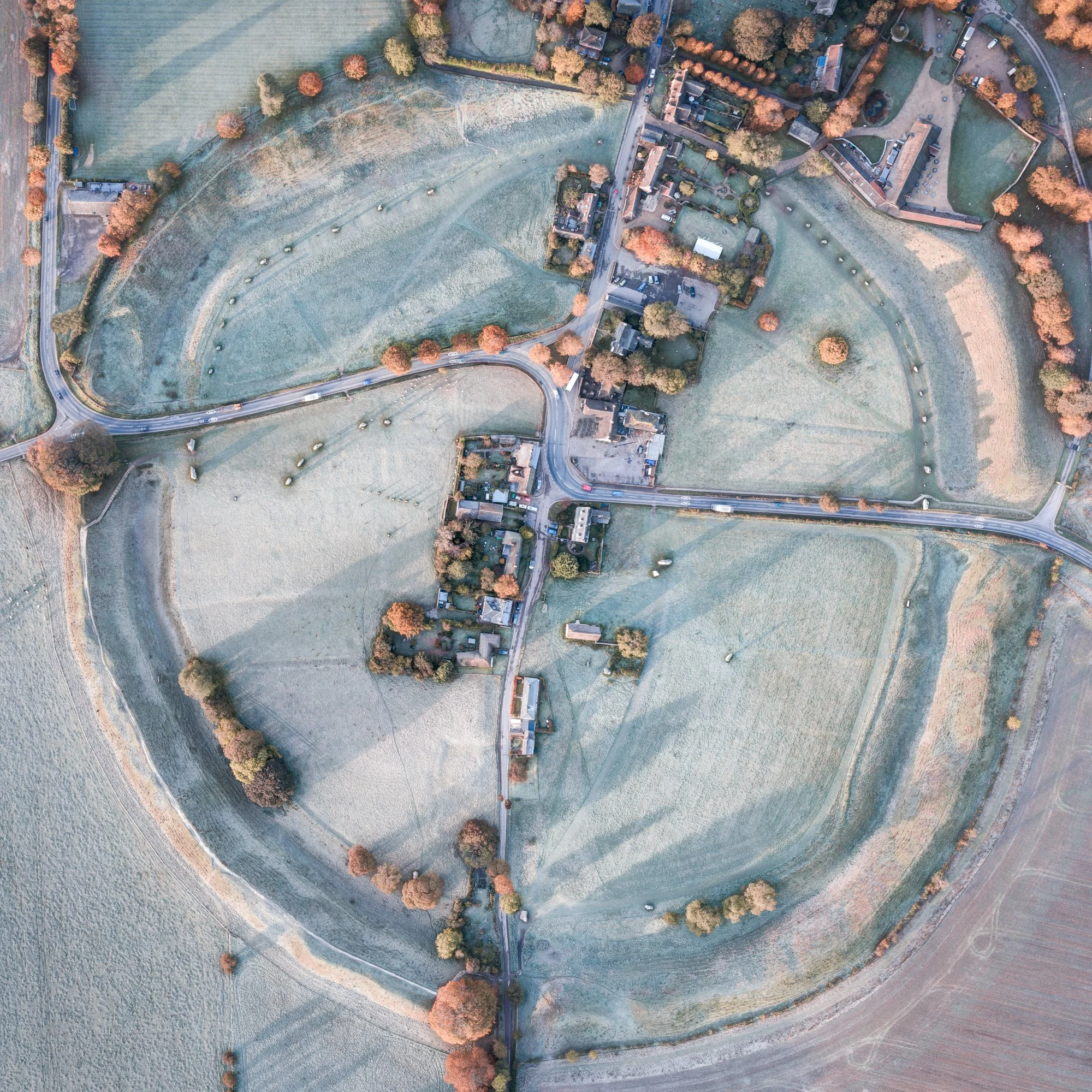 Avebury_Panorama_CORRECTED_v1.jpg