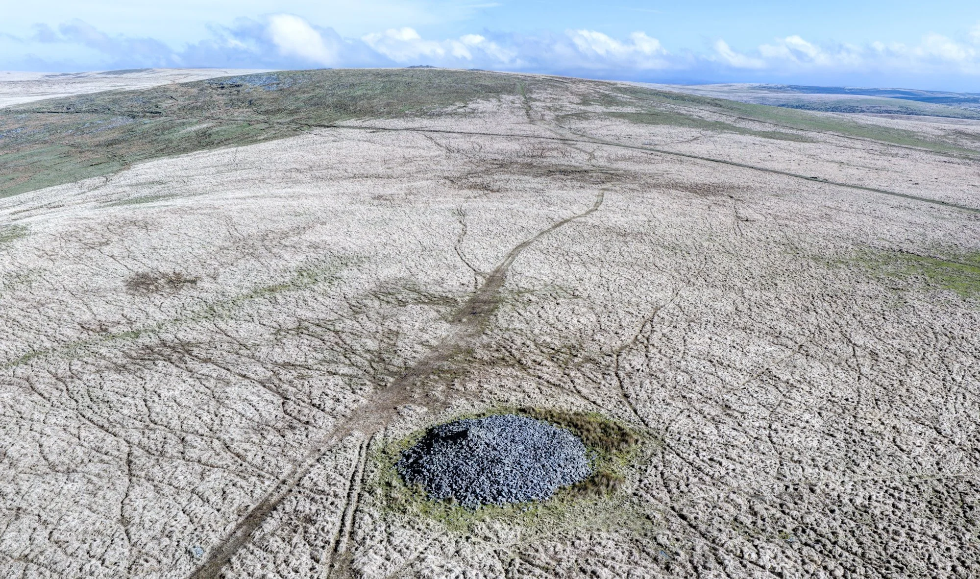 Sharp Tor cairn, South Dartmoor