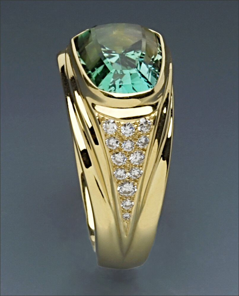 Tourmaline and Diamonds Ring