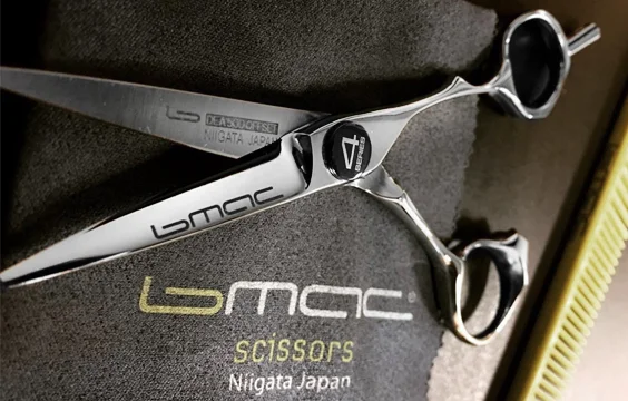Showdown-Email-Scissor-3.jpg