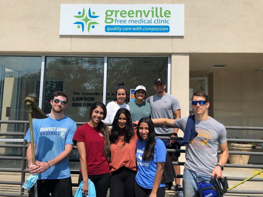 Thanks to another great MedEx crew for the hard work on Saturday morning.  These students are leading by example in giving back to their community! #MedExAcademy