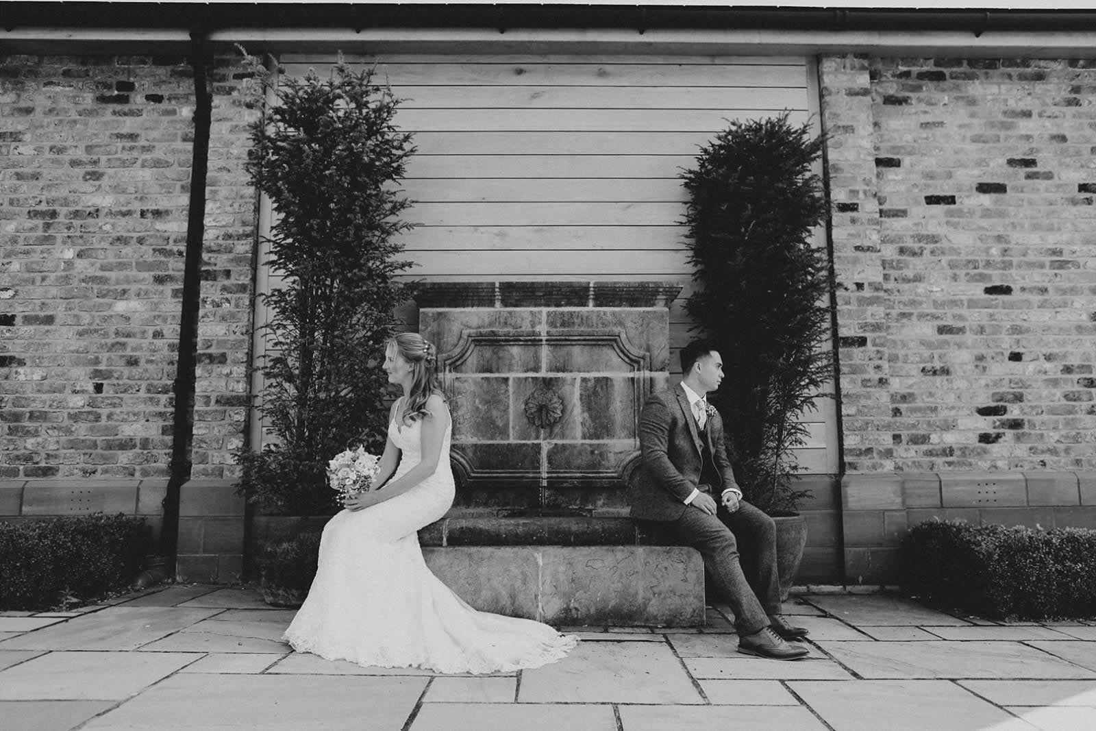 Pryors-Hayes-Wedding-Photography-Barn-Venue-Cheshire-embee-photography-0136.jpg