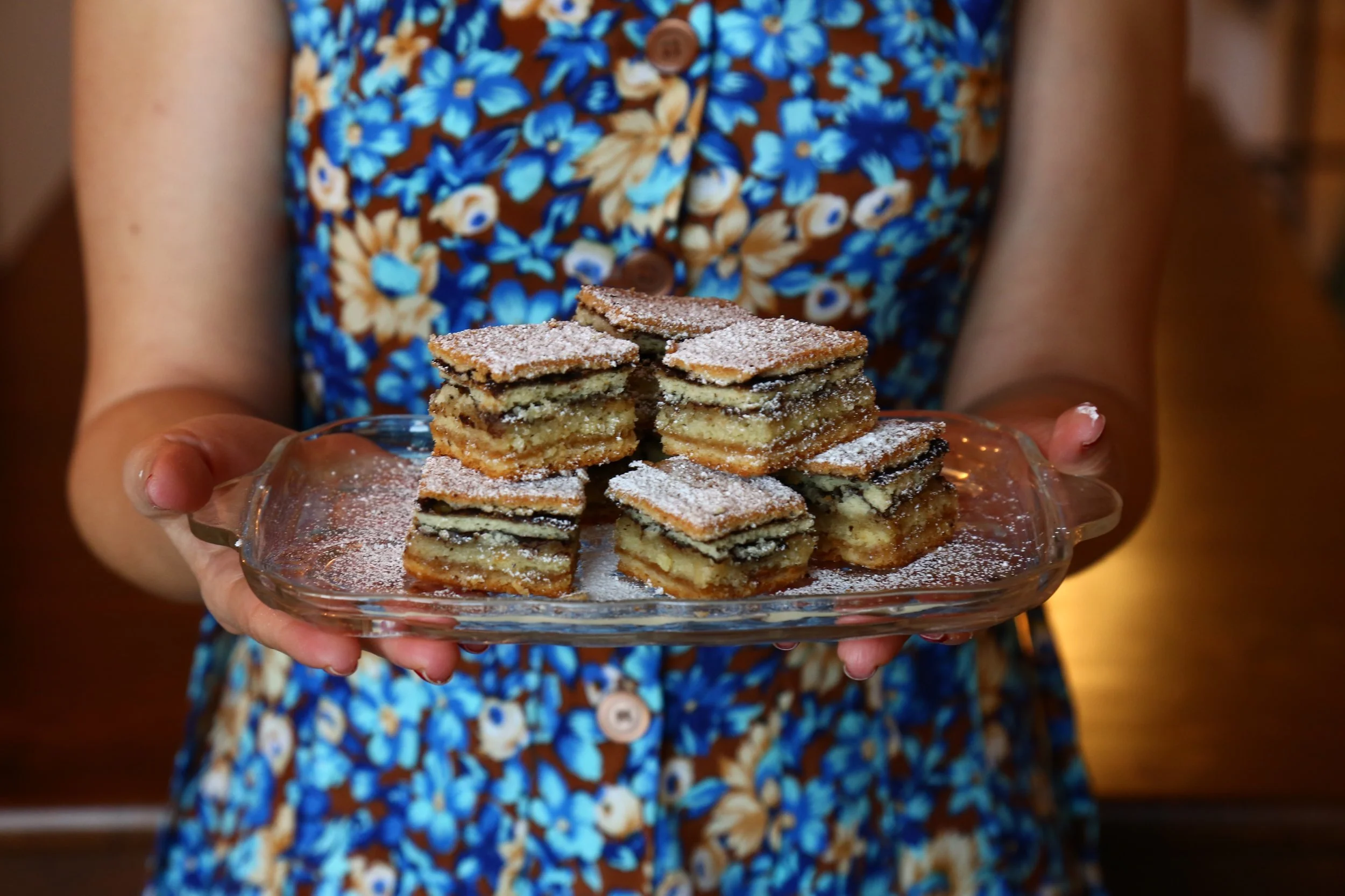 Schmaltzy Spotlight / Idan Cohen: Home is where the garden is