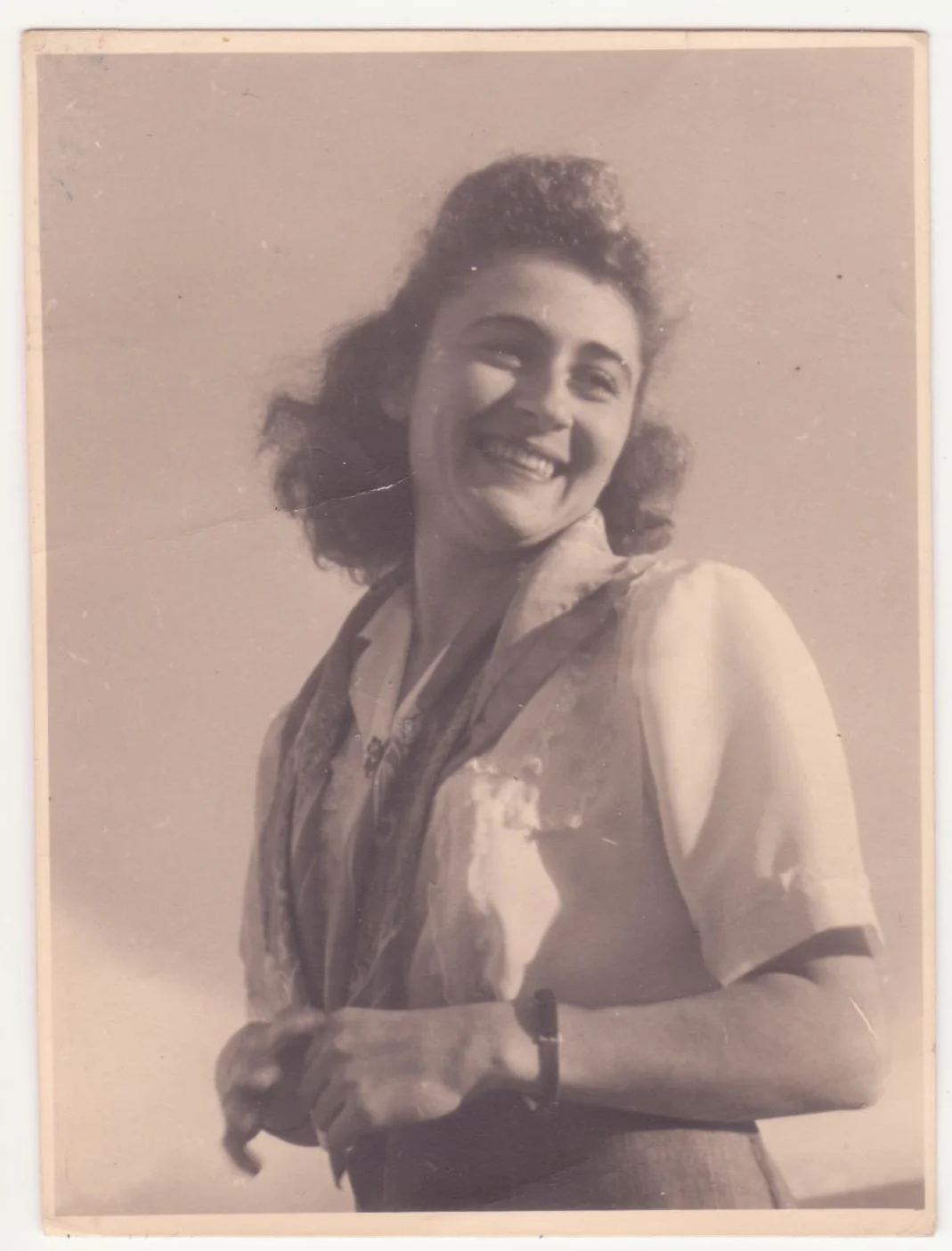 Hilda Dormont born in 1926, pictured here in Tel Aviv.