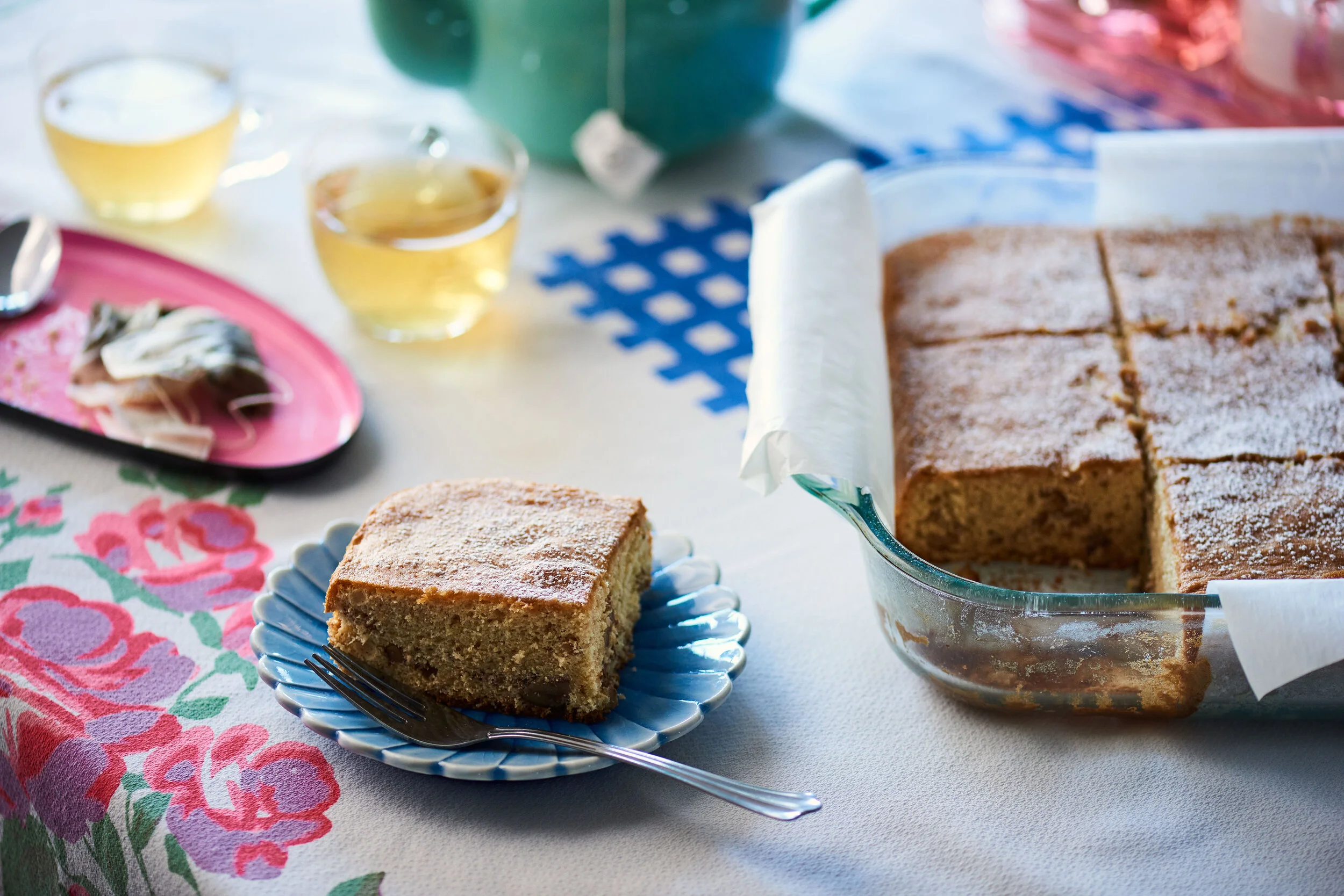 A Maple Walnut Cake Shared Among Four Sisters