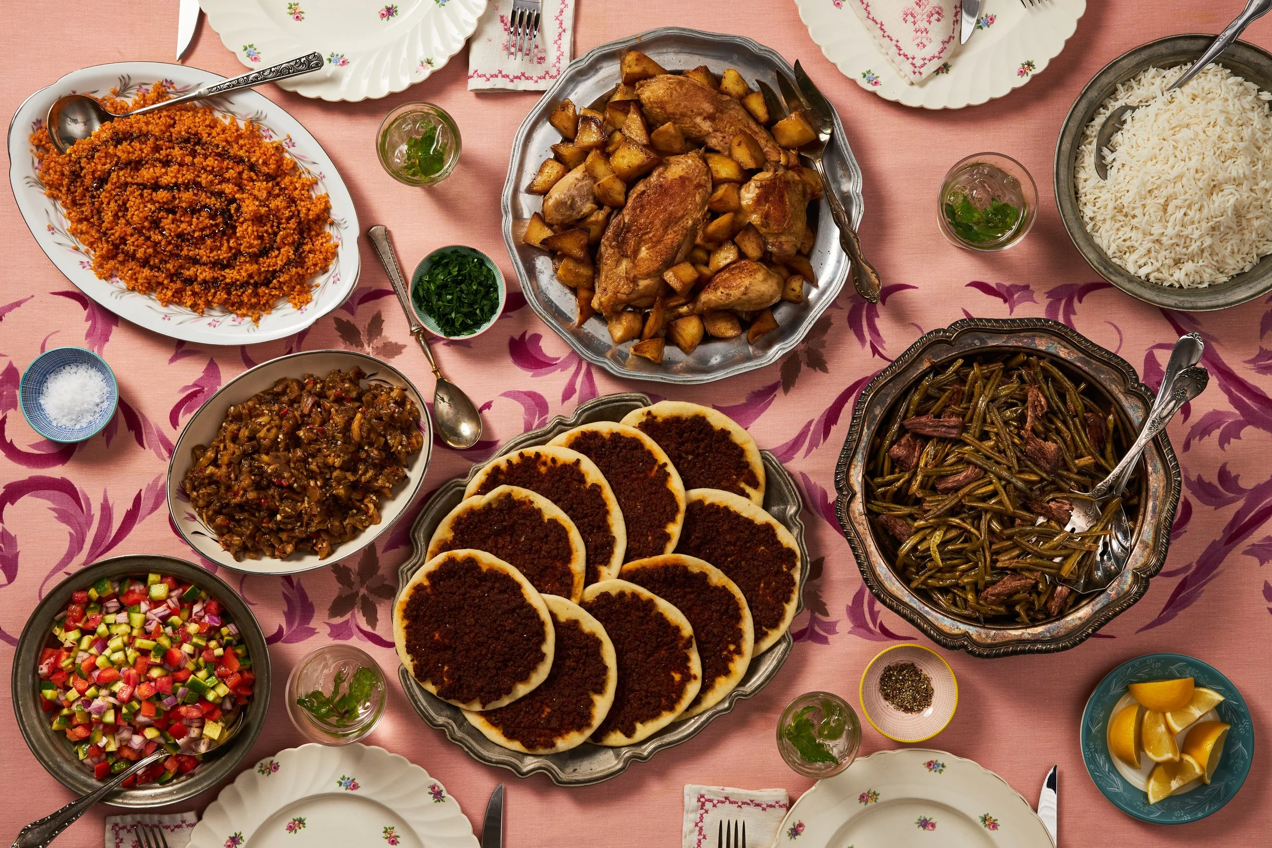 How One Cook, Who Knew No One, Built a Syrian Community Around the Table 