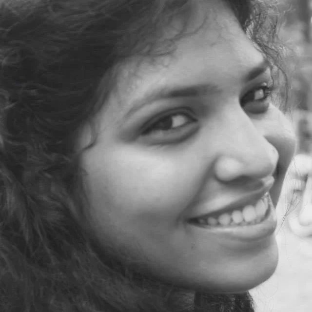 Pooja (1).jpg