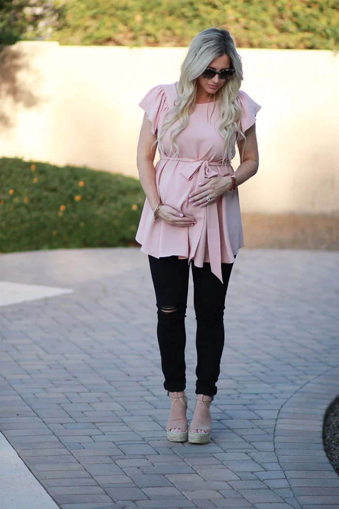 Kimi and Kai Maternity Clothing featured by top US fashion blog, Live Love Blank.