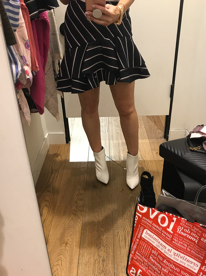 Live Love Blank Try On session Series With Express Clothing Fall Styles