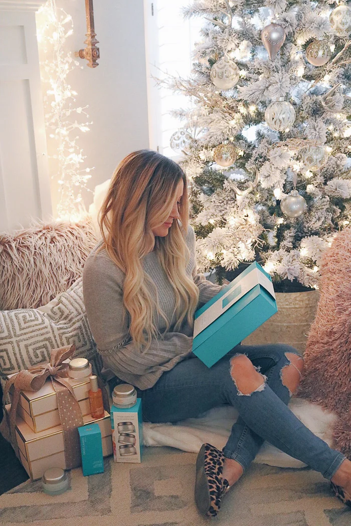 Live Love Blank Holiday Gift Ideas With Moroccanoil Hair and Body