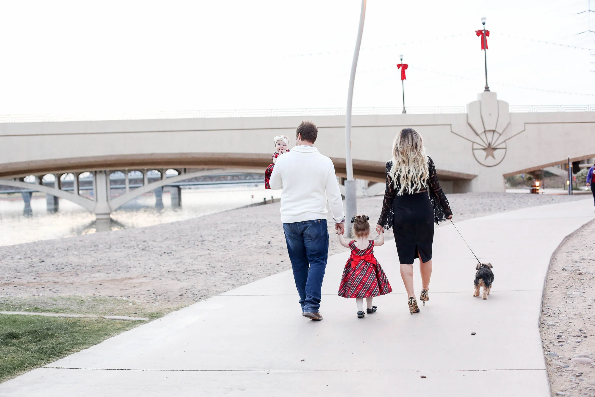 Live Love Blank Holiday Family Photos Photoshoot December 2017 Merry Christmas