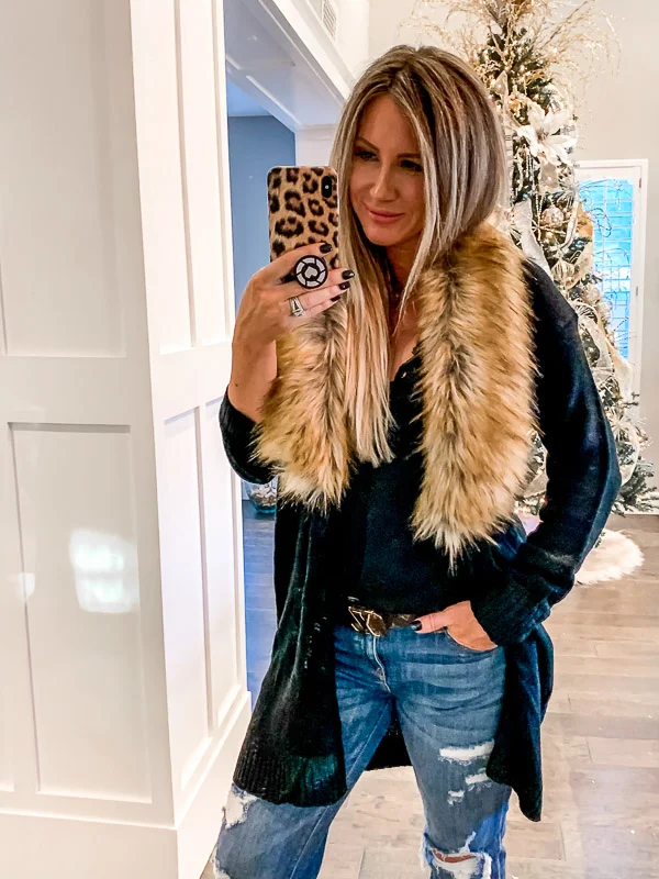 LIVE LOVE BLANK, www.liveloveblank.com, Style blogger, fashion blogger, mom blogger, Arizona, Scottsdale, OOTD Outfit of the day