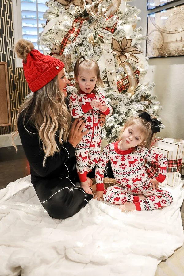 What's A "Love Tree"...And Why You'll Want To Bring Our Tradition, Into Your Home, Next Christmas Liveloveblank.com live love blank, Kim Blank Scottsdale Arizona, interior design, Christmas tree, christmas decor, family christmas tradition, Style an…