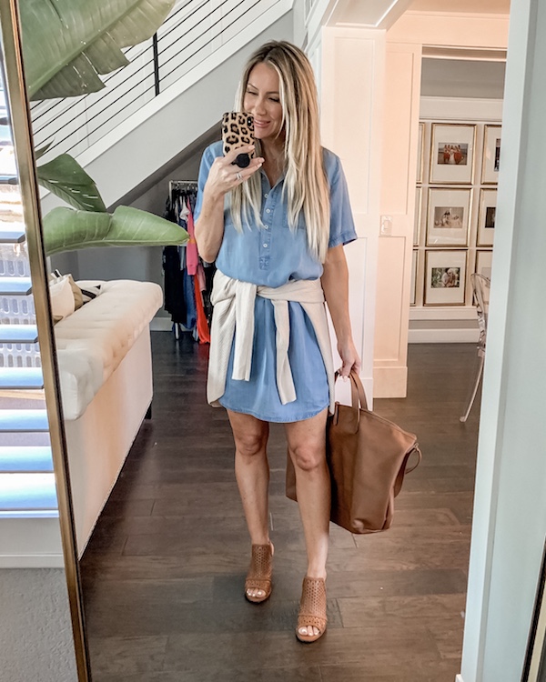 Live Love Blank, liveloveblank.com, Casual Looks for Everyday At Surprise Walmart, Fashion stylist blogger, Outfit of the Day OOTD for casual style, mom style mom blogger