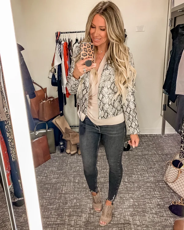 Liveloveblank.com, Live Love Blank fashion blogger, Nsale, Nordstrom Sale, fall sale, scottsdale, az, fashion blogger, style blogger, nsale 2019