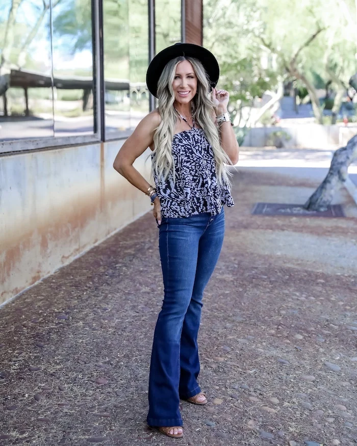 Walmart flare jeans for summer fall, Liveloveblank.com, Live Love Blank fashion blogger, Instagram Recap and OOTD week ending 4/26/19, style blogger, mom style, Scottsdale, Arizona, Outfit of the Day, OOTD