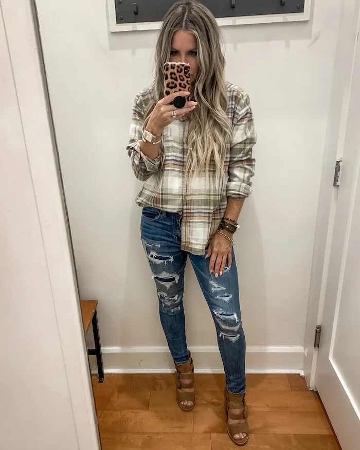 liveloveblank.com , An Afternoon At Desert Ridge Marketplace...Fav Picks From DSW and American Eagle, and lunch at Nekter...Such a Great Day, American Eagle Try On haul, phoenix Arizona blogger , style blog, fashion over 30 40, style blog mom blogge…