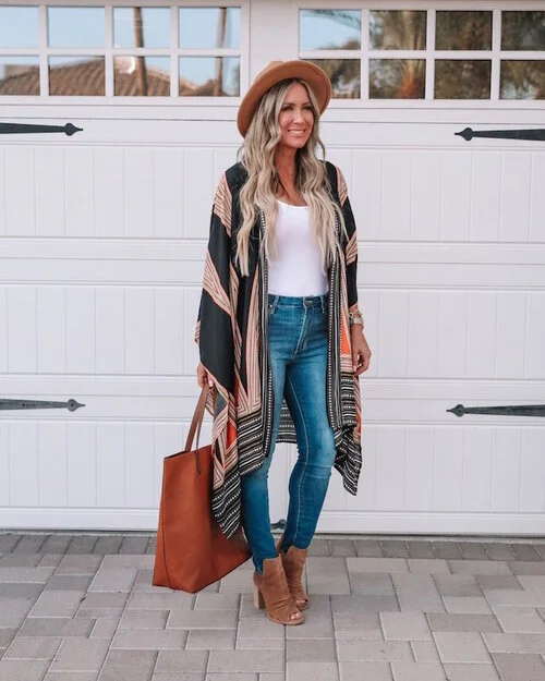 Early Fall Fashion look featured by top US fashion blog,  Live Love Blank