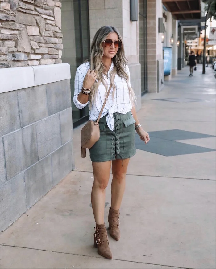 Fall Fashion outfit featured by top US fashion blog,  Live Love Blank