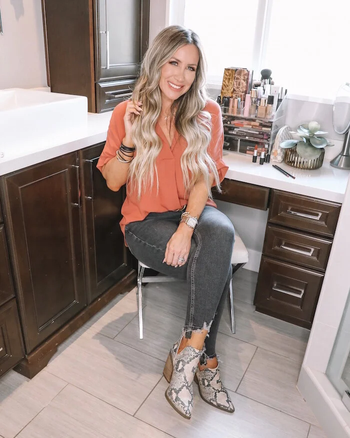 Fall Fashion look featured by top US fashion blog,  Live Love Blank