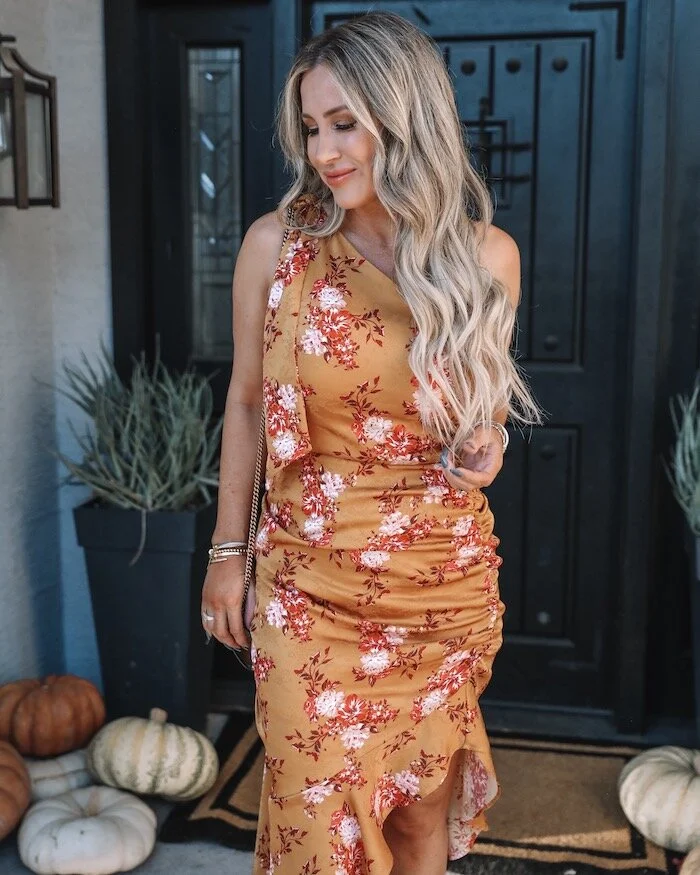 Top 20 Best Fall Winter Wedding Guest Dresses featured by top US fashion blog, Live Love Blank, style blogger, fashion blogger, floral midi dress, revolve , scottsdale, arizona, style over 40 dress ideas