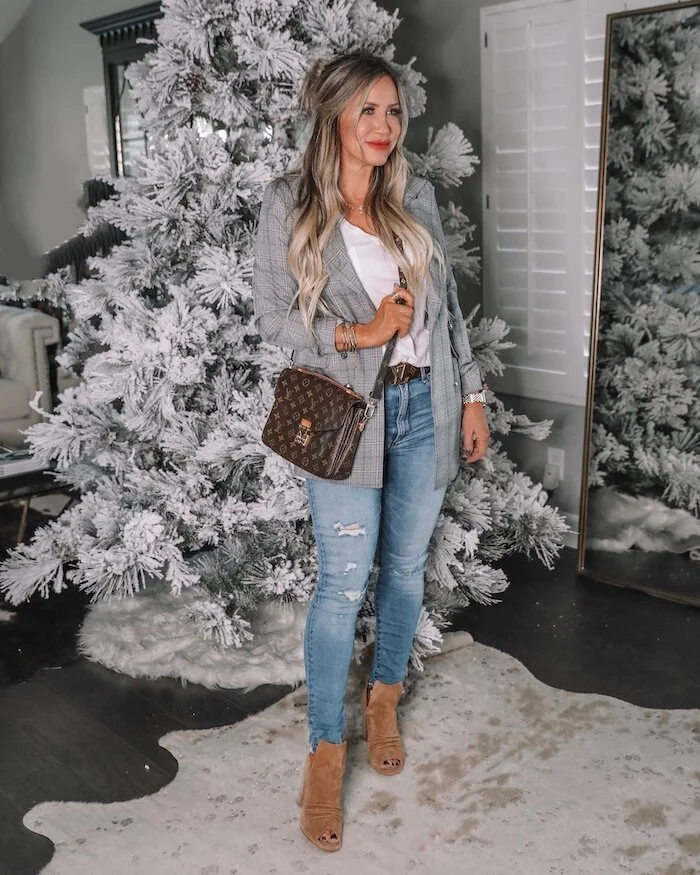 Liveloveblank.com, Live Love Blank fashion blogger, Finding luxury bags on ebay, ebay bags, cyber monday