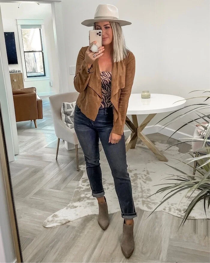 must have Fall Staples With Pops of Animal Print, walmart fall fashion ideas, with sofia vergara, everyday outfit ideas, liveloveblank fashion blogger, stylist