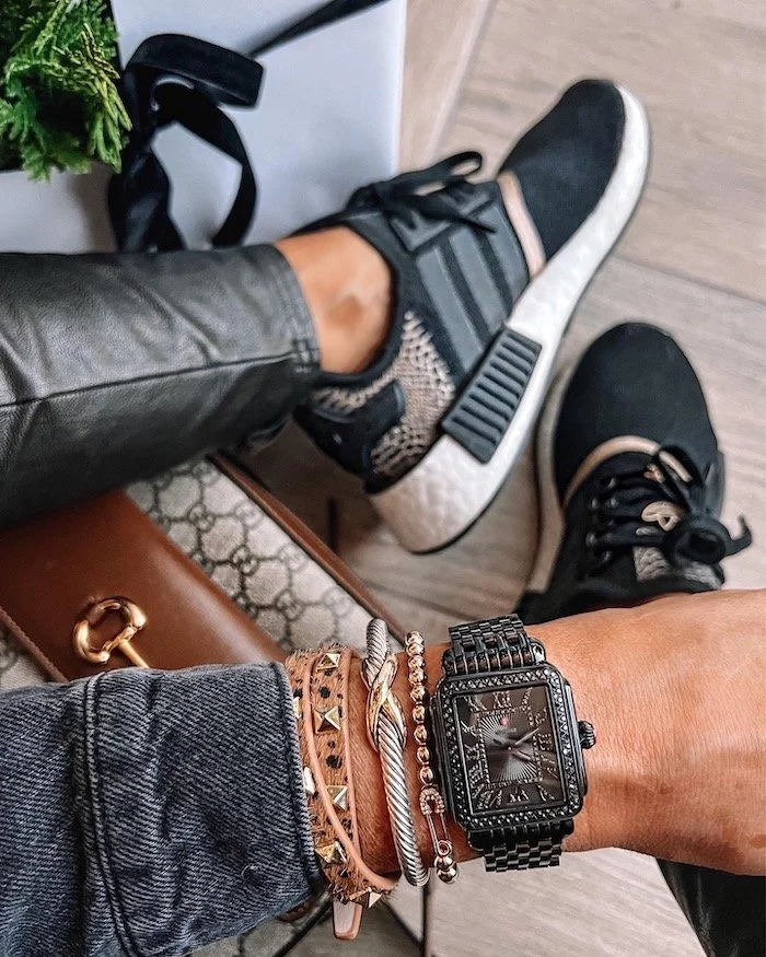 Last Minute Favorite Things Gift ideas that will Make It for Christmas, and a Few Awesome Sales Happening