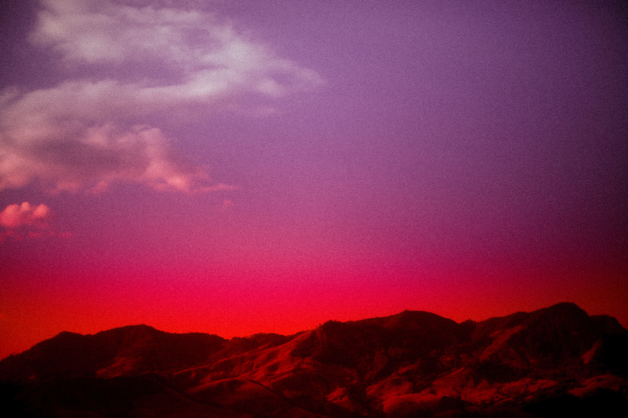 somewhere inside me the sun is always rising 