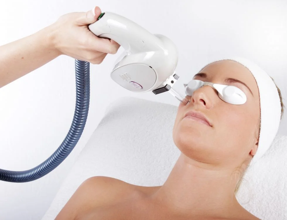 laser-and-ipl-technology-available-at-luciderm_1448630156.jpeg