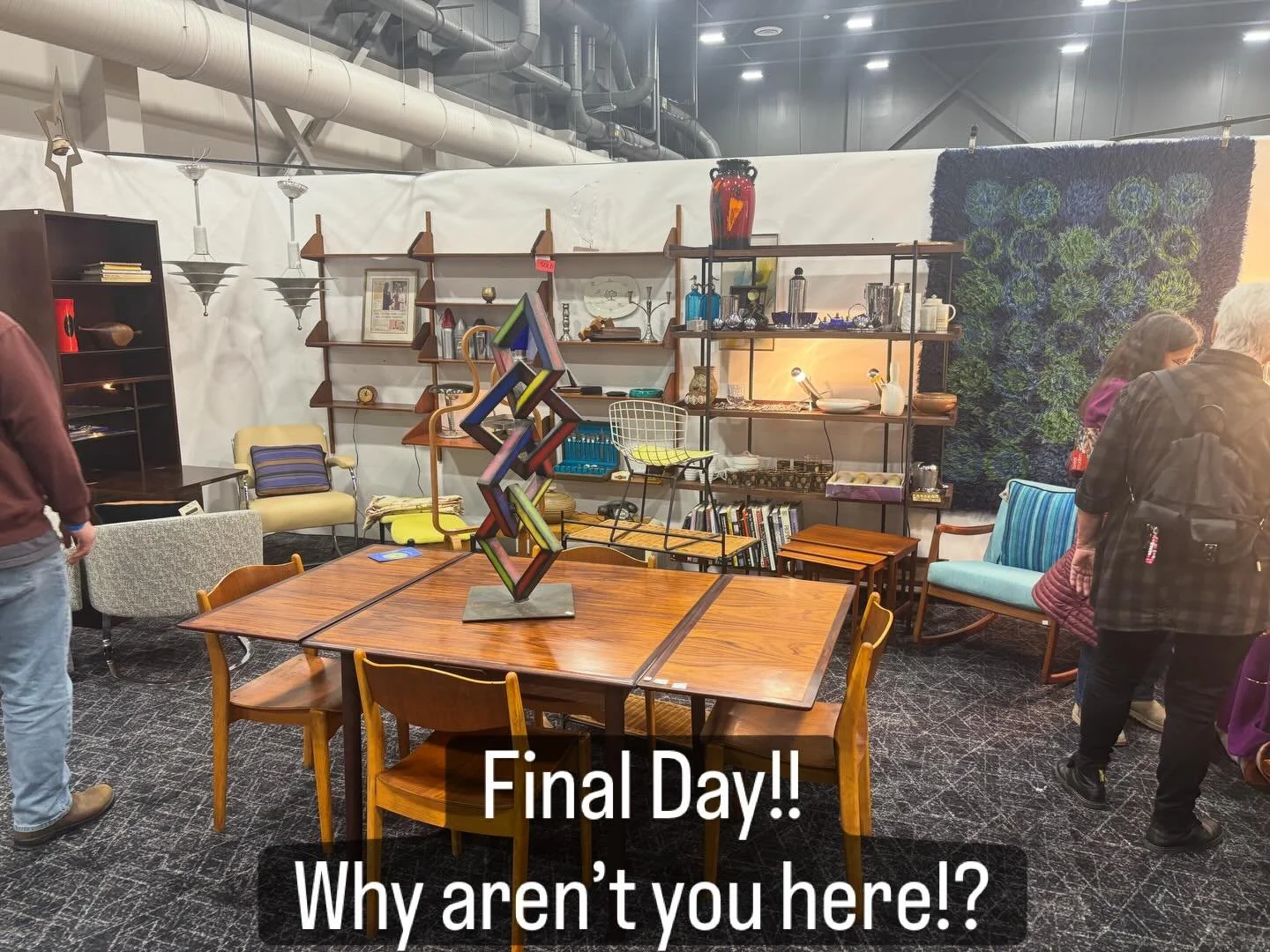 Final day of the Cincinnati modernism show we are open today 10 to 4! @20thcenturycincinnati #modemodernephilly