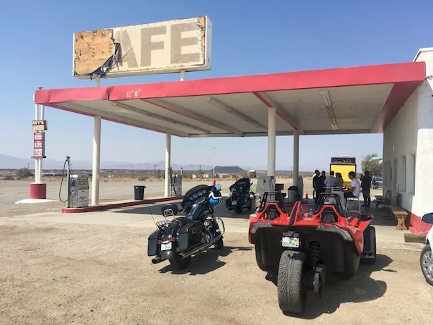 pompe-di-benzina.jpg