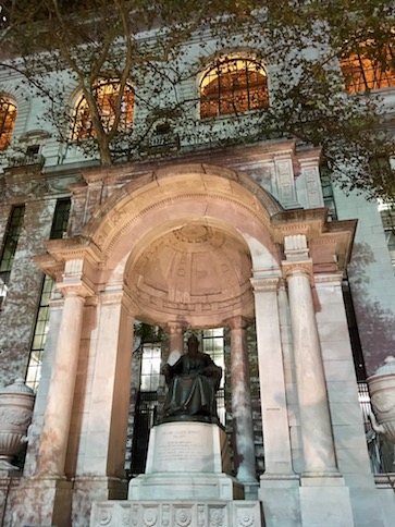 visita-biblioteca-new-york.jpg