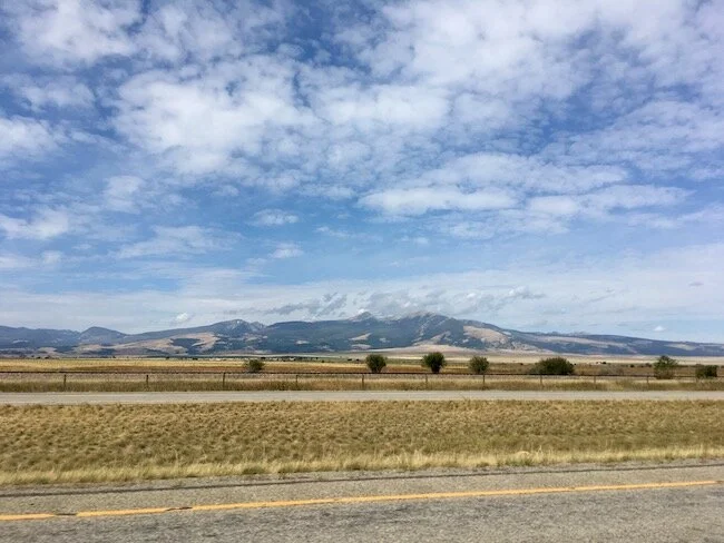 on the road nel montana verso il glacier national park