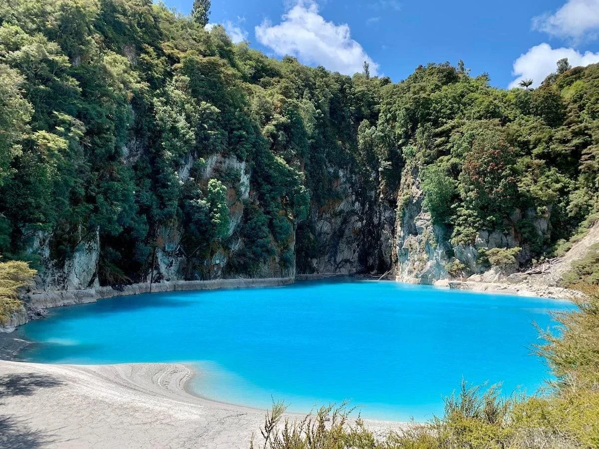 Cosa Vedere a Rotorua e Bay of Plenty: Geotermia, Cultura Maori e Avventura in Nuova Zelanda
