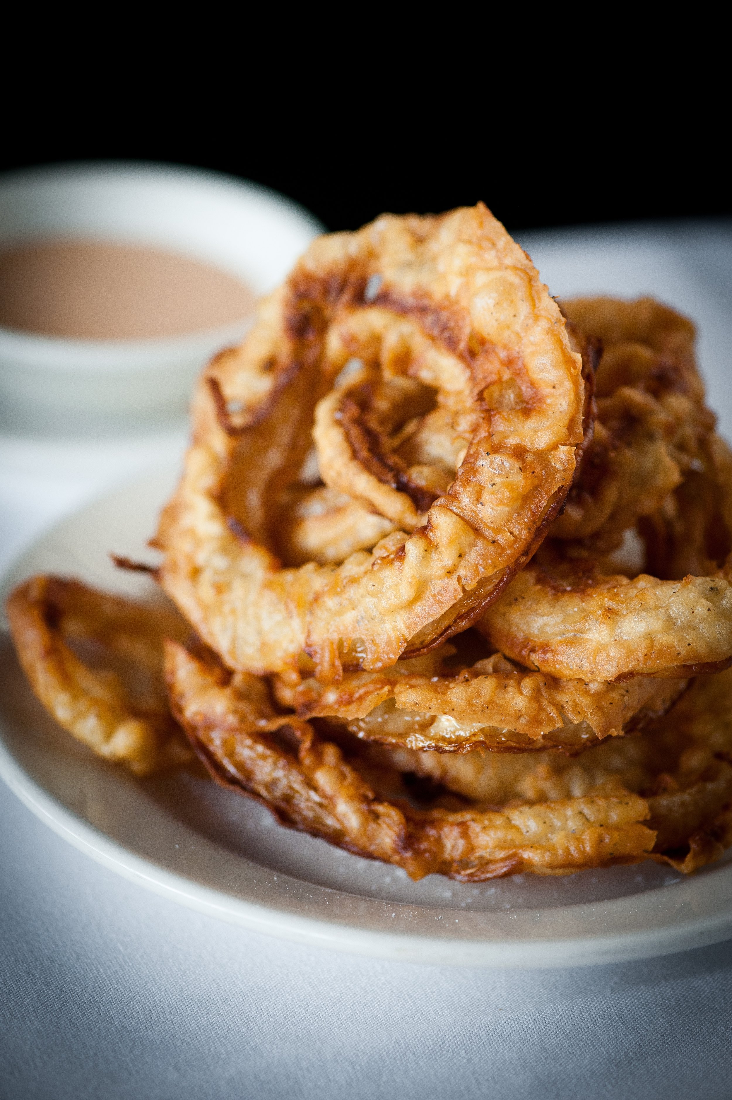 onion rings with sauce.JPG