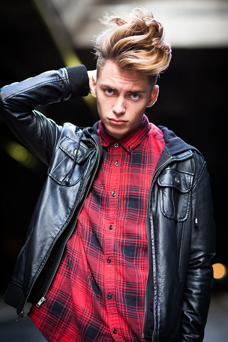 MXXX0208-small.jpg