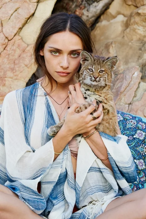 362_20150116_uo_21-rock-portait-bobcat_8672.jpg