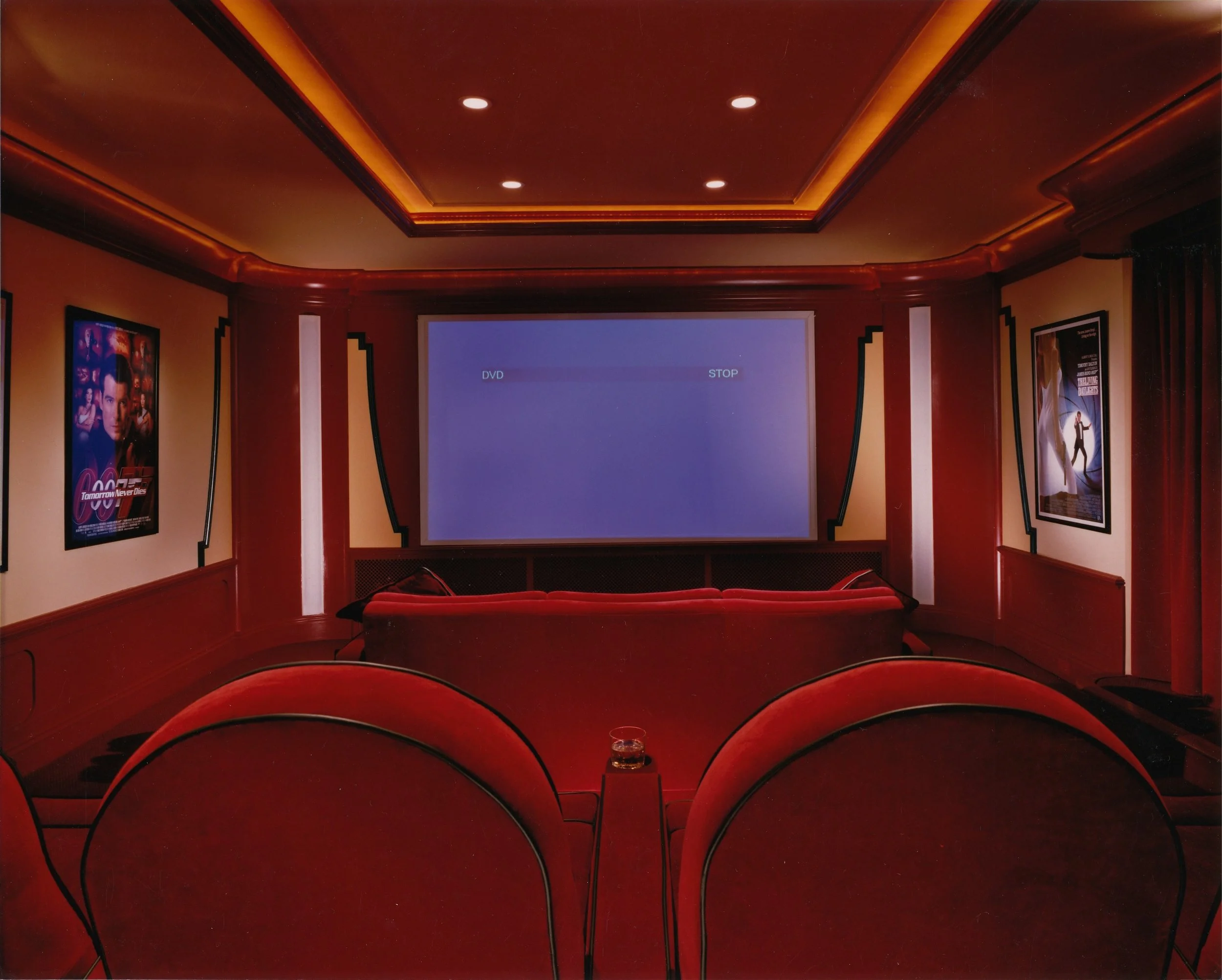 smovietheatre.jpg