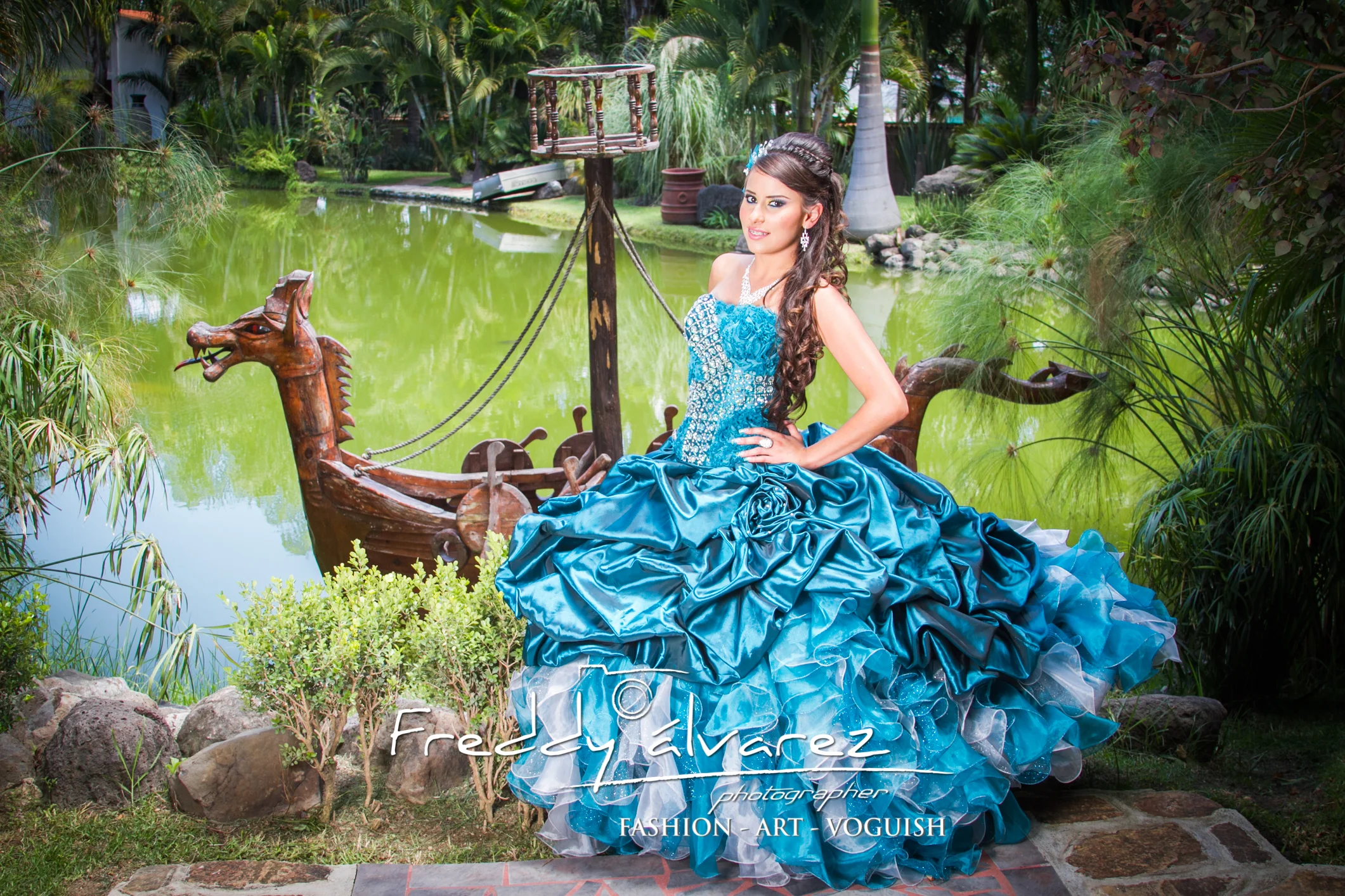 Quinceañeras.Pag-4.jpg