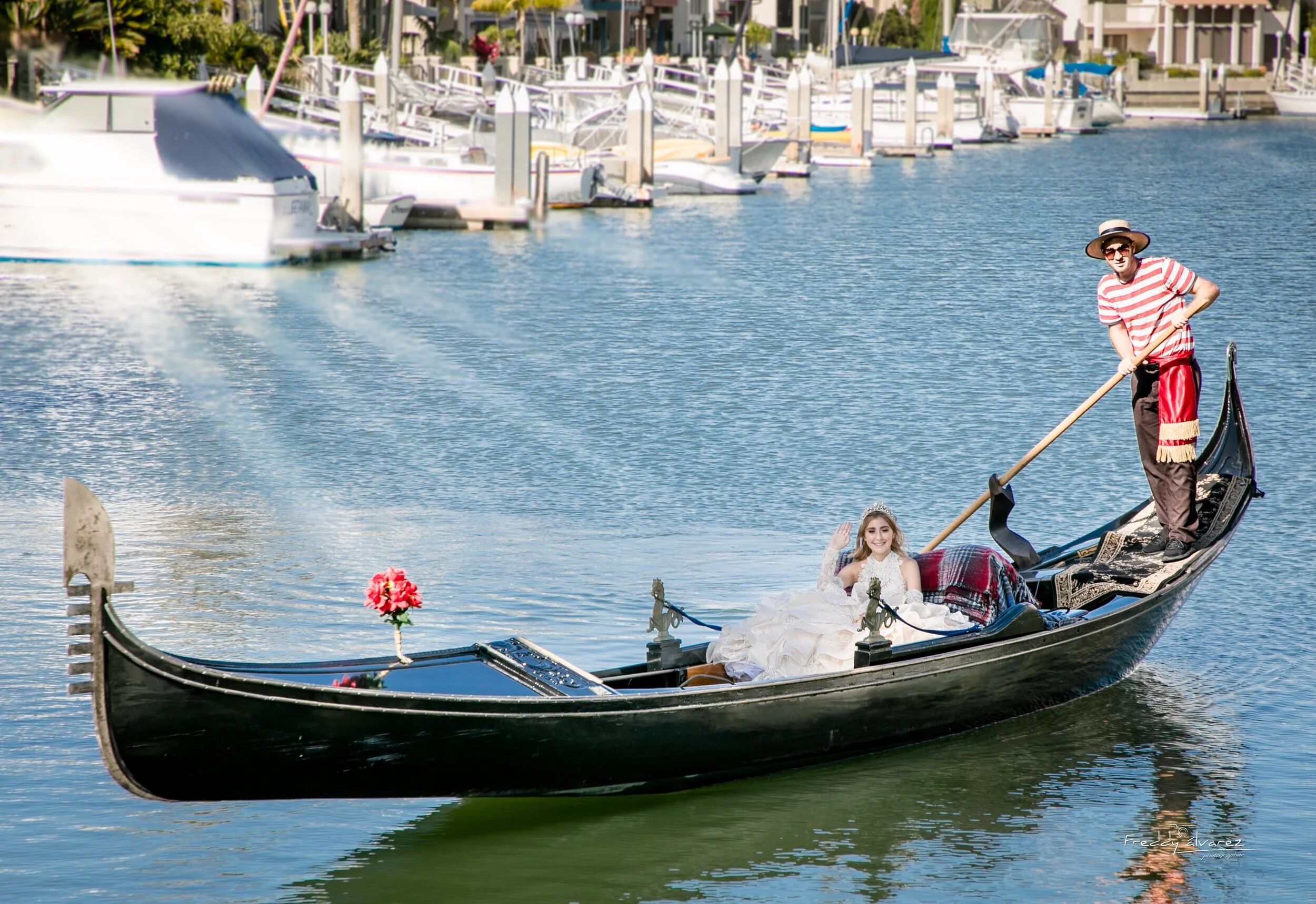 16 gondola.jpg