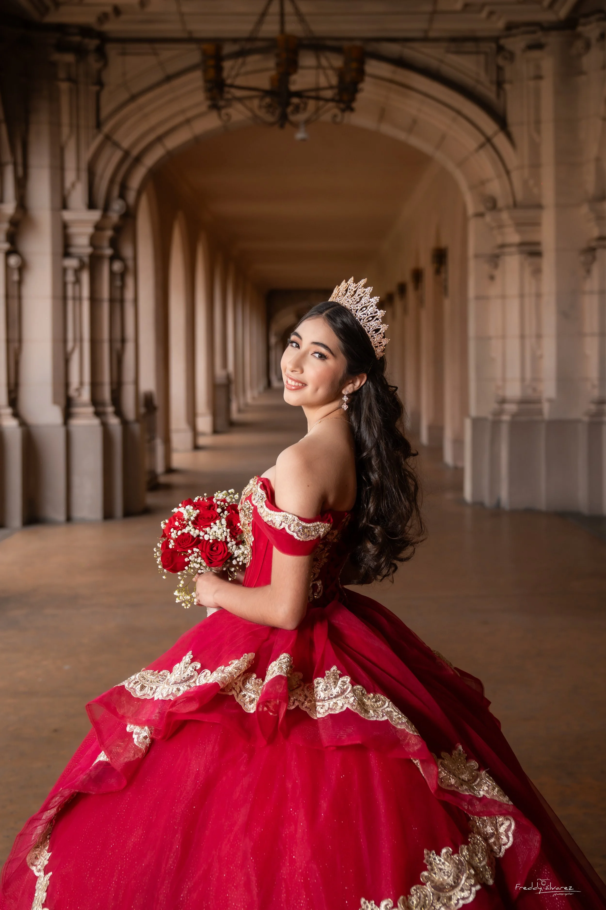 Mia's XV TRIPTICO-10.jpg