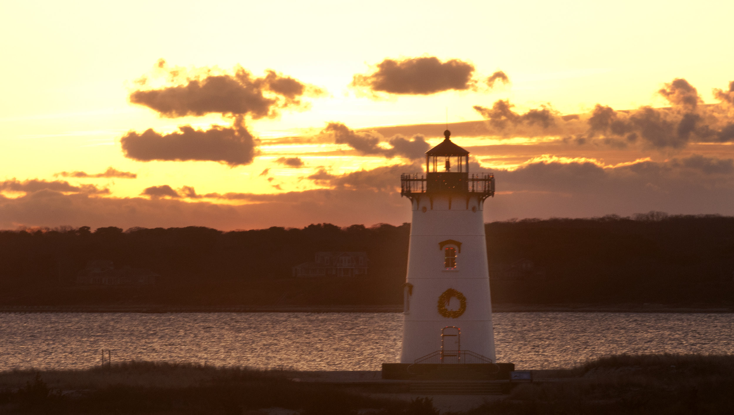 light house sunrise.jpg