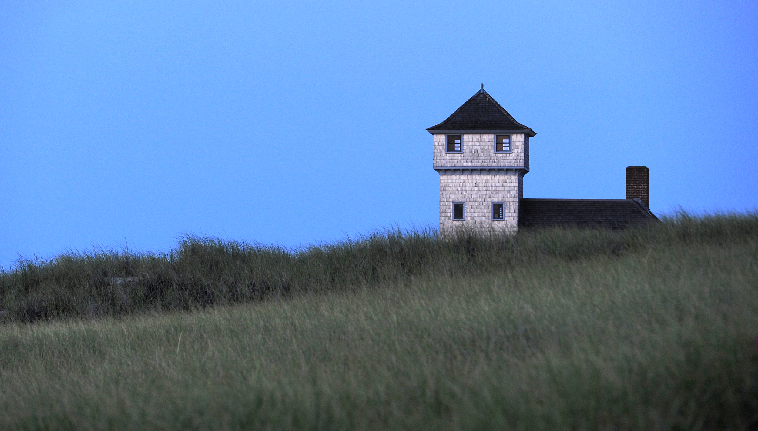 Jim Preston lifeguard station.JPG