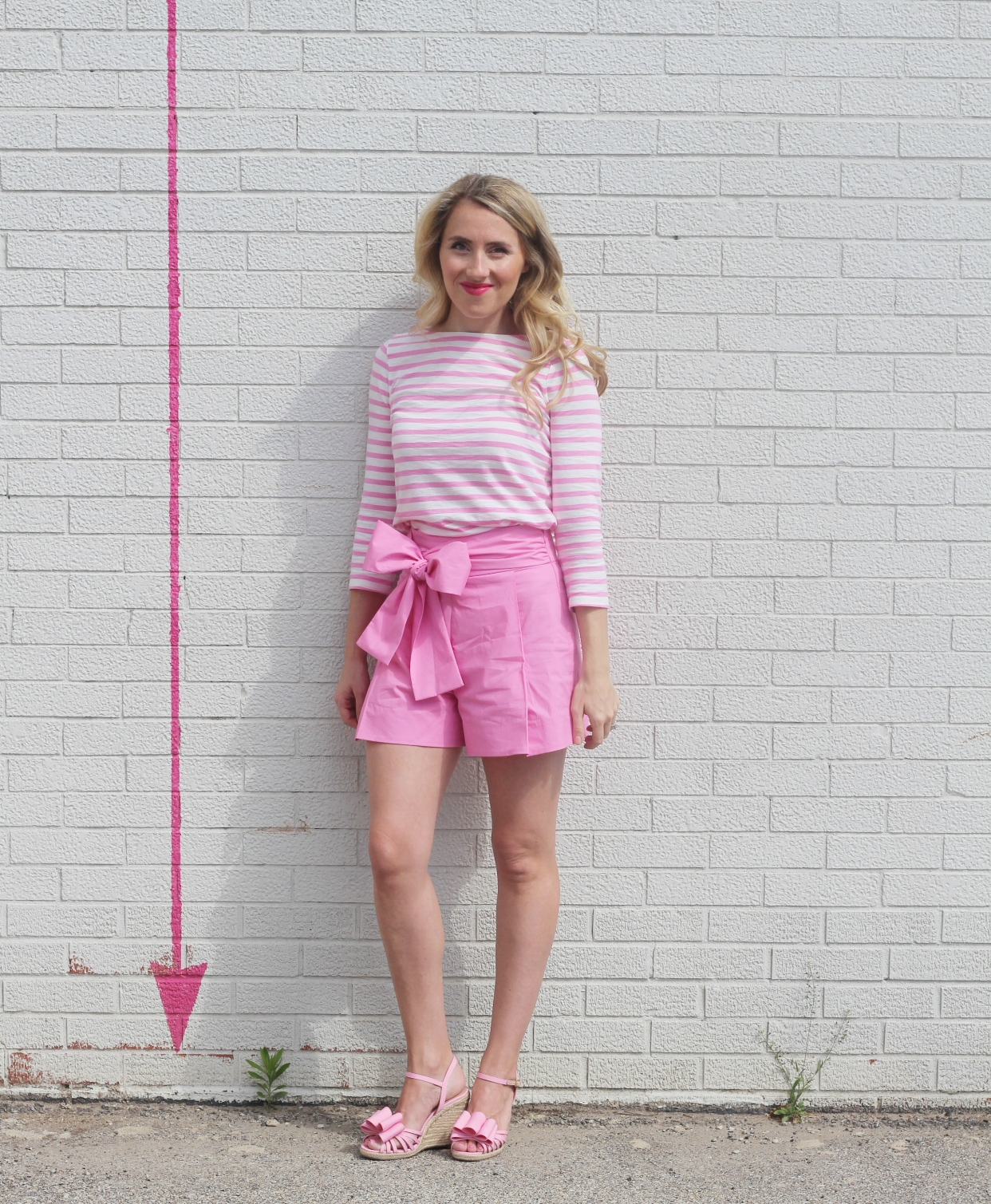 Pink bow shorts and striped top