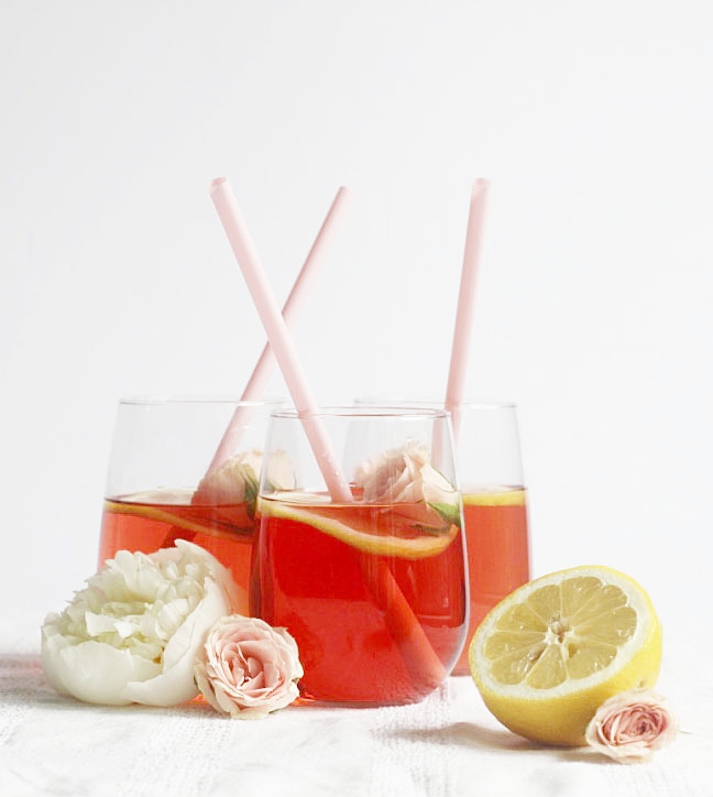 Rosé Lemonade Cocktail