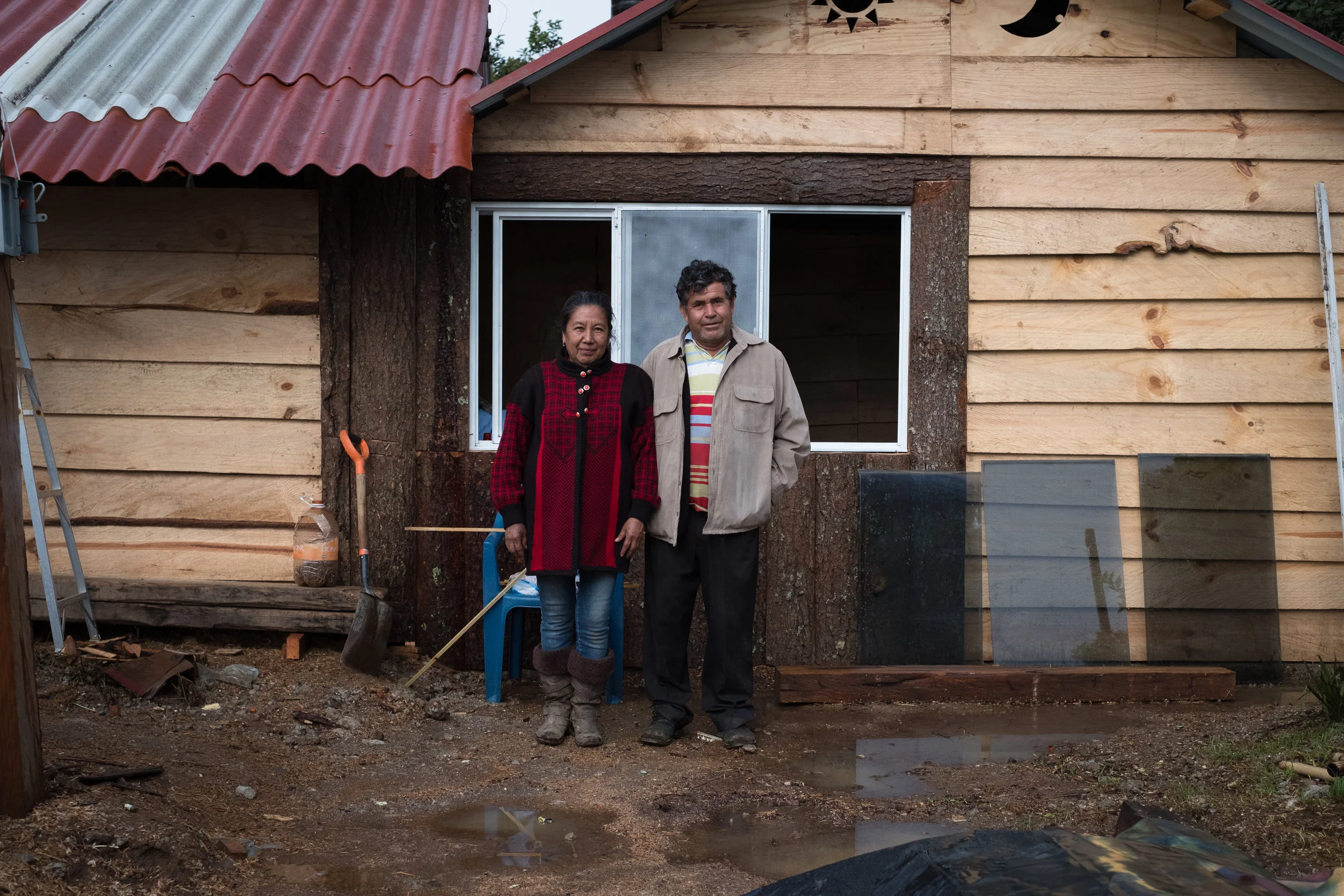 TIOS KARINA CASA MADERA.JPG