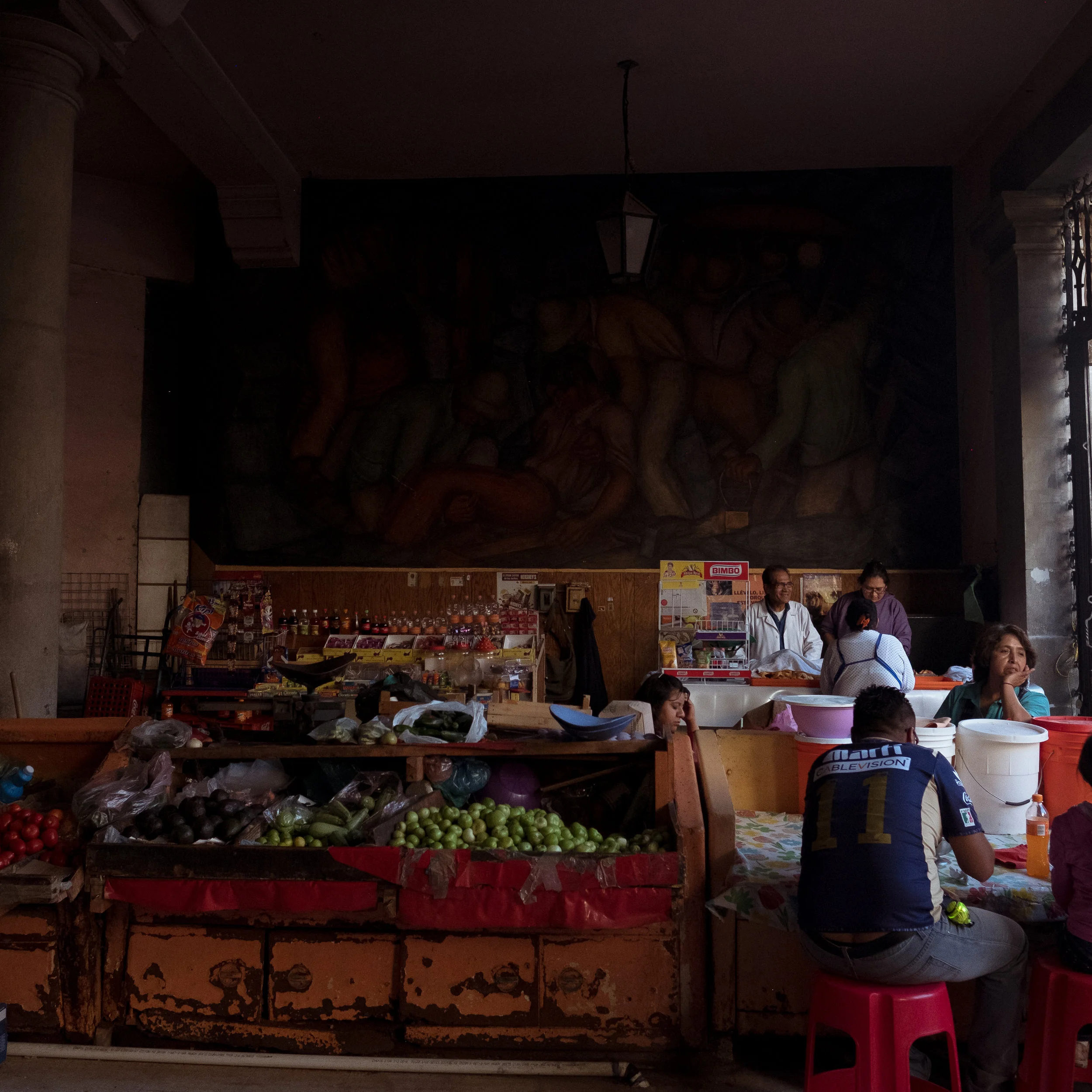 ABIERTO MERCADO 2.JPG